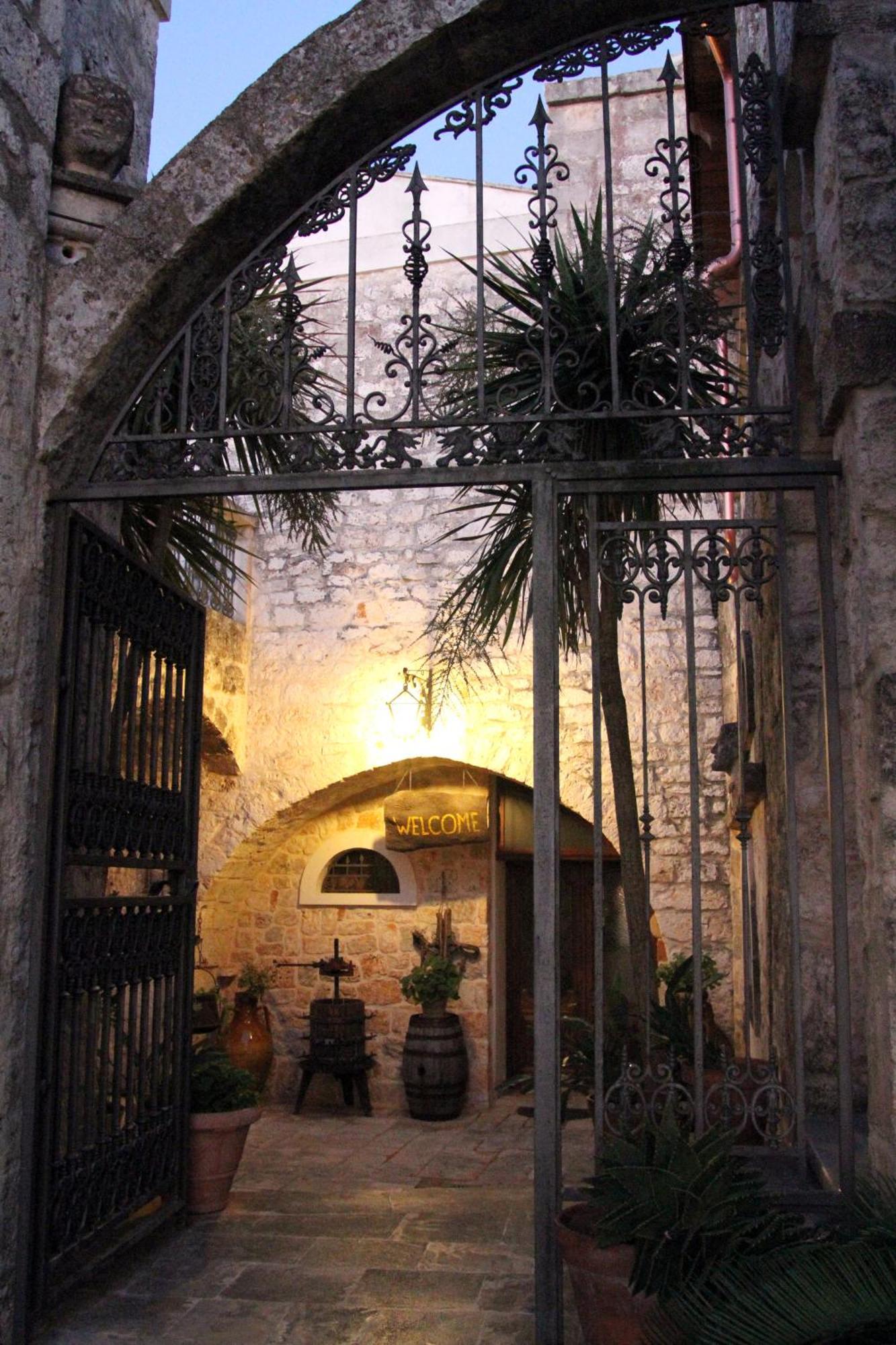 Masseria Tolla Ostuni Exterior photo